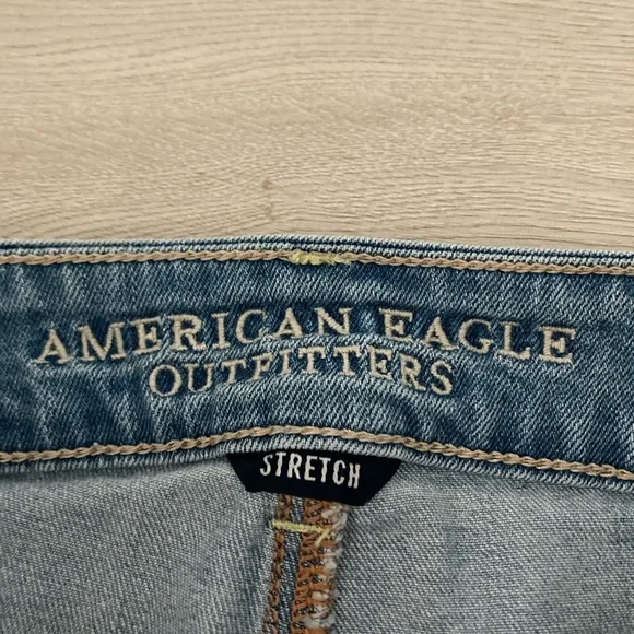 ❌SOLD American Eagle Stretch Distressed Denim Shorts - Picture 6 of 7